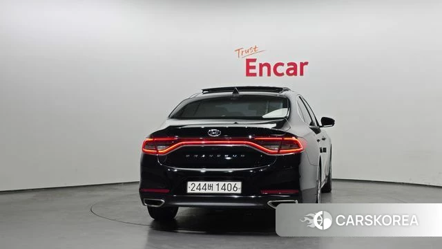 Hyundai Grandeur IG id 4371577 из Кореи 24