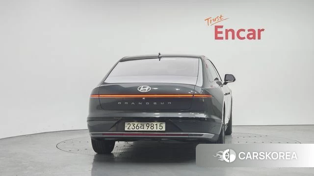 Hyundai Grandeur (GN7) id 4321781 из Кореи 14