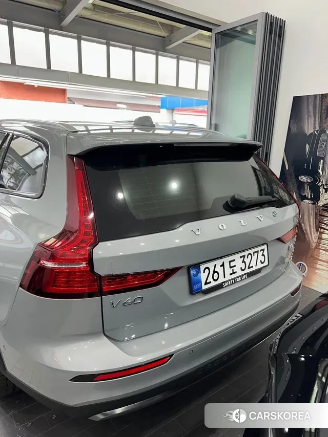 Volvo V60 Cross-Country 2nd Generation id 3206655 из Кореи 6