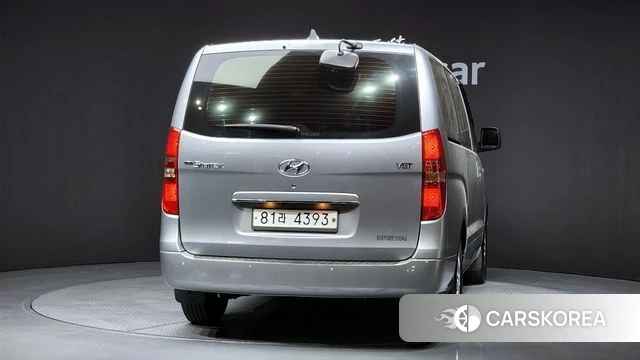 Hyundai The New Grand Starex id 4269221 из Кореи 25