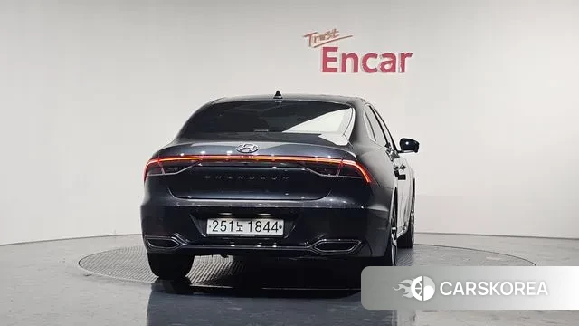 Hyundai The New Grandeur IG id 3454559 из Кореи 14