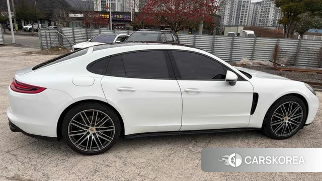 Porsche Panamera (971) id 4424775 из Кореи 8