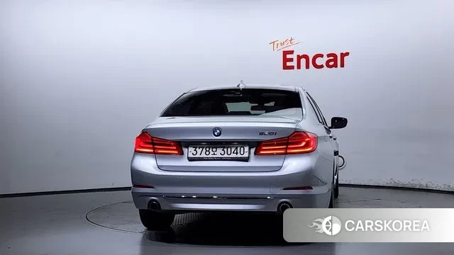 BMW 5 Series (G30) id 3090732 из Кореи 14