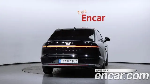 Hyundai Grandeur Hybrid (GN7) id 2541989 из Кореи 14