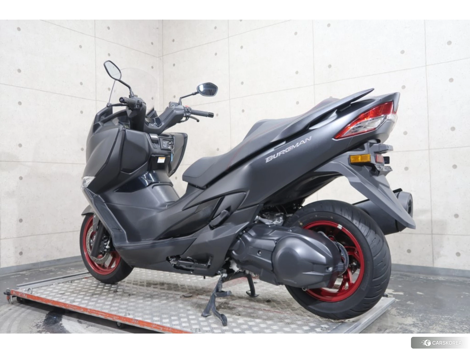 Suzuki BURGMAN 400 id 4183798 из Японии 25