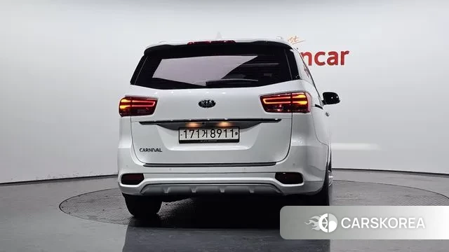 Kia The New Carnival id 3748072 из Кореи 14