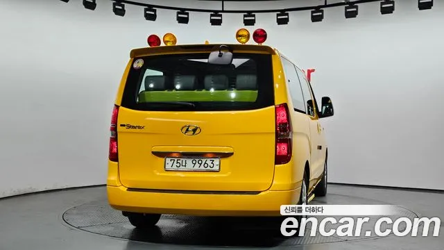 Hyundai The New Grand Starex id 2824675 из Кореи 14