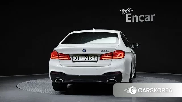 BMW 5 Series (G30) id 3014081 из Кореи 14