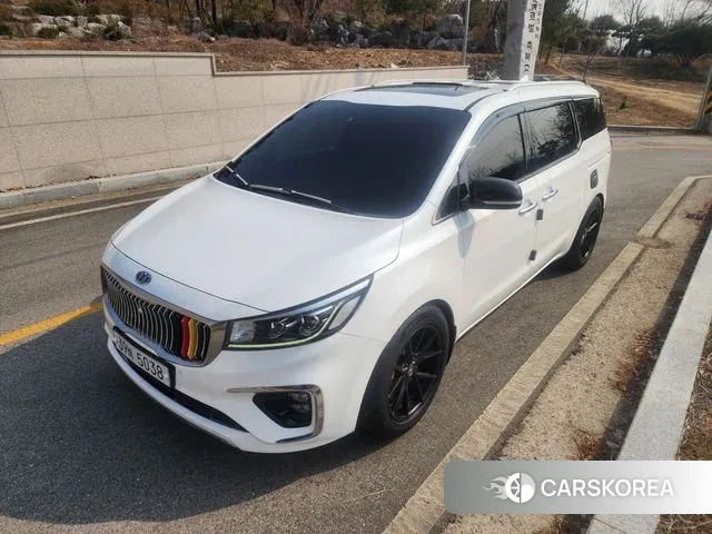 Kia The New Carnival id 3773125 из Кореи 14