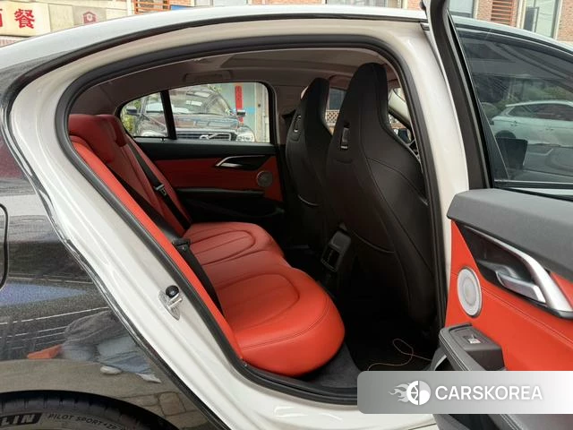 BMW 1 series id 4206980 из Китая 8