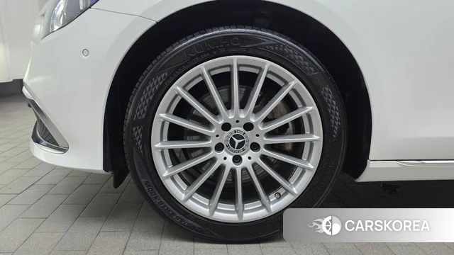 Mercedes-Benz E-Class W213 id 4665870 из Кореи 27