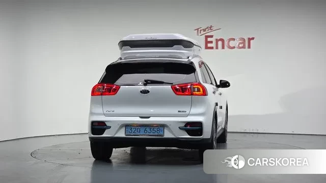 Kia Niro EV id 3308103 из Кореи 14