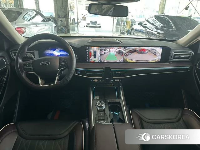 Ford Explorer 2023 Белый из Китая, фото 5