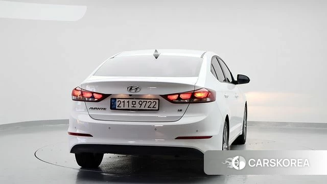 Hyundai Avante AD id 3829201 из Кореи 14