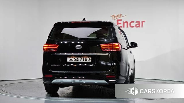 Kia The New Carnival id 3879377 из Кореи 14