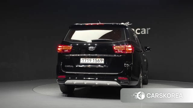 Kia The New Carnival id 4873095 из Кореи 30