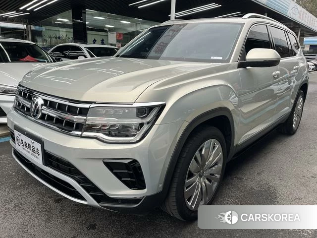 Volkswagen Tourang id 4314621 из Китая 16