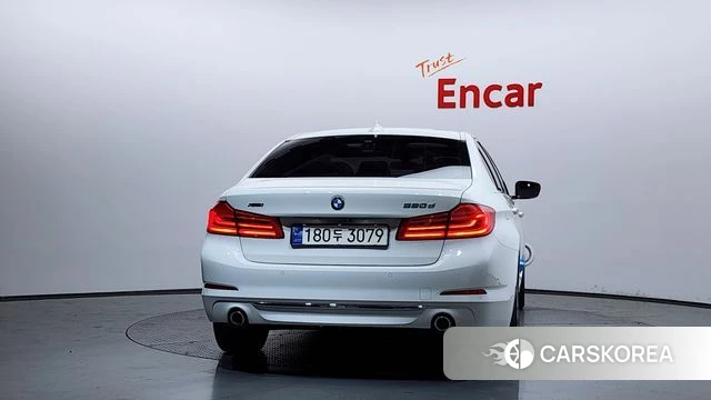 BMW 5 Series (G30) id 4318064 из Кореи 28