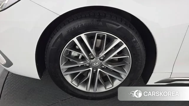 Hyundai Grandeur IG id 3479983 из Кореи 14