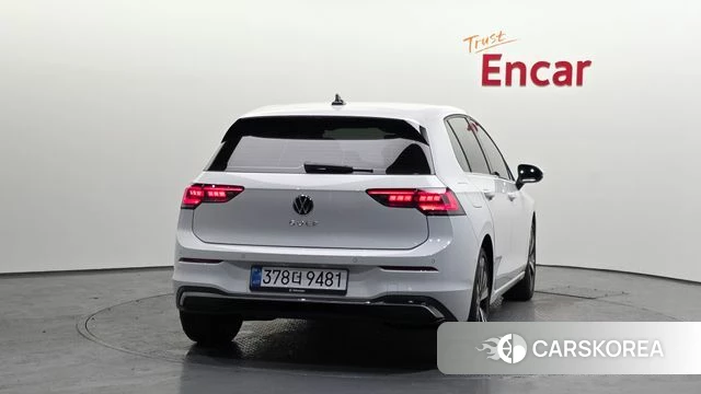 Volkswagen Golf 8th Generation id 4607340 из Кореи 14