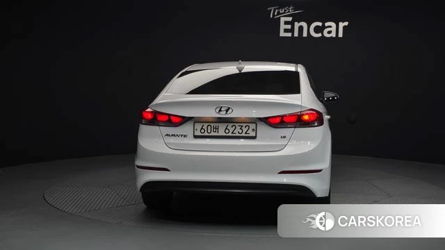 Hyundai Avante AD id 3886612 из Кореи 14