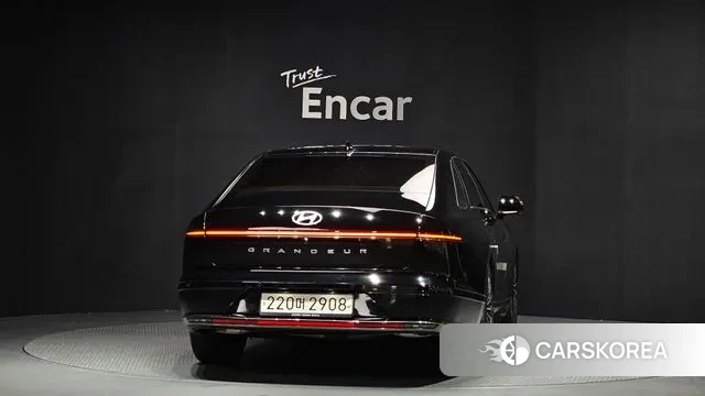 Hyundai Grandeur (GN7) id 3591185 из Кореи 14