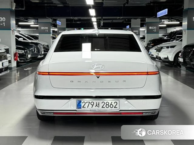 Hyundai Grandeur (GN7) id 3982000 из Кореи 14