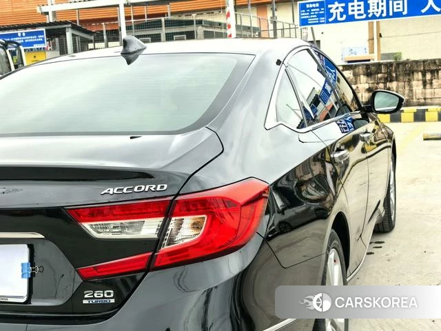 Honda Accord id 4263615 из Китая 27