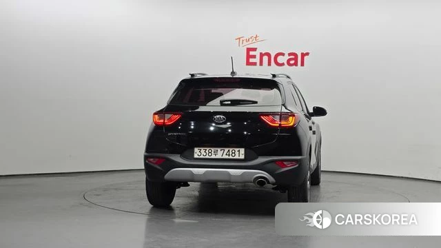 Kia Stonic id 3796378 из Кореи 14