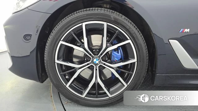BMW 5 Series (G30) id 4323292 из Кореи 27