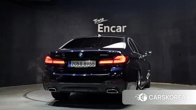 BMW 5 Series (G30) id 3664770 из Кореи 14