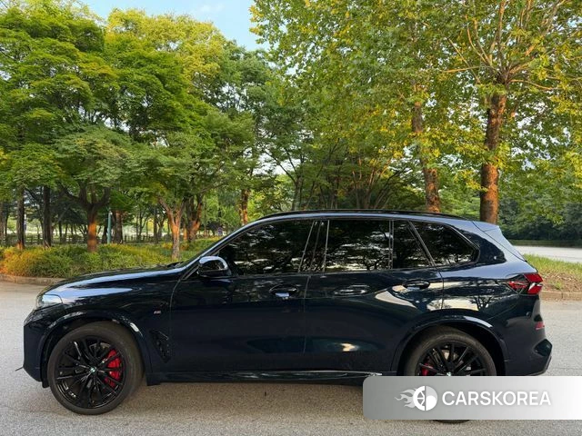 BMW X5 (G05) 2026 Черный из Кореи, фото 4