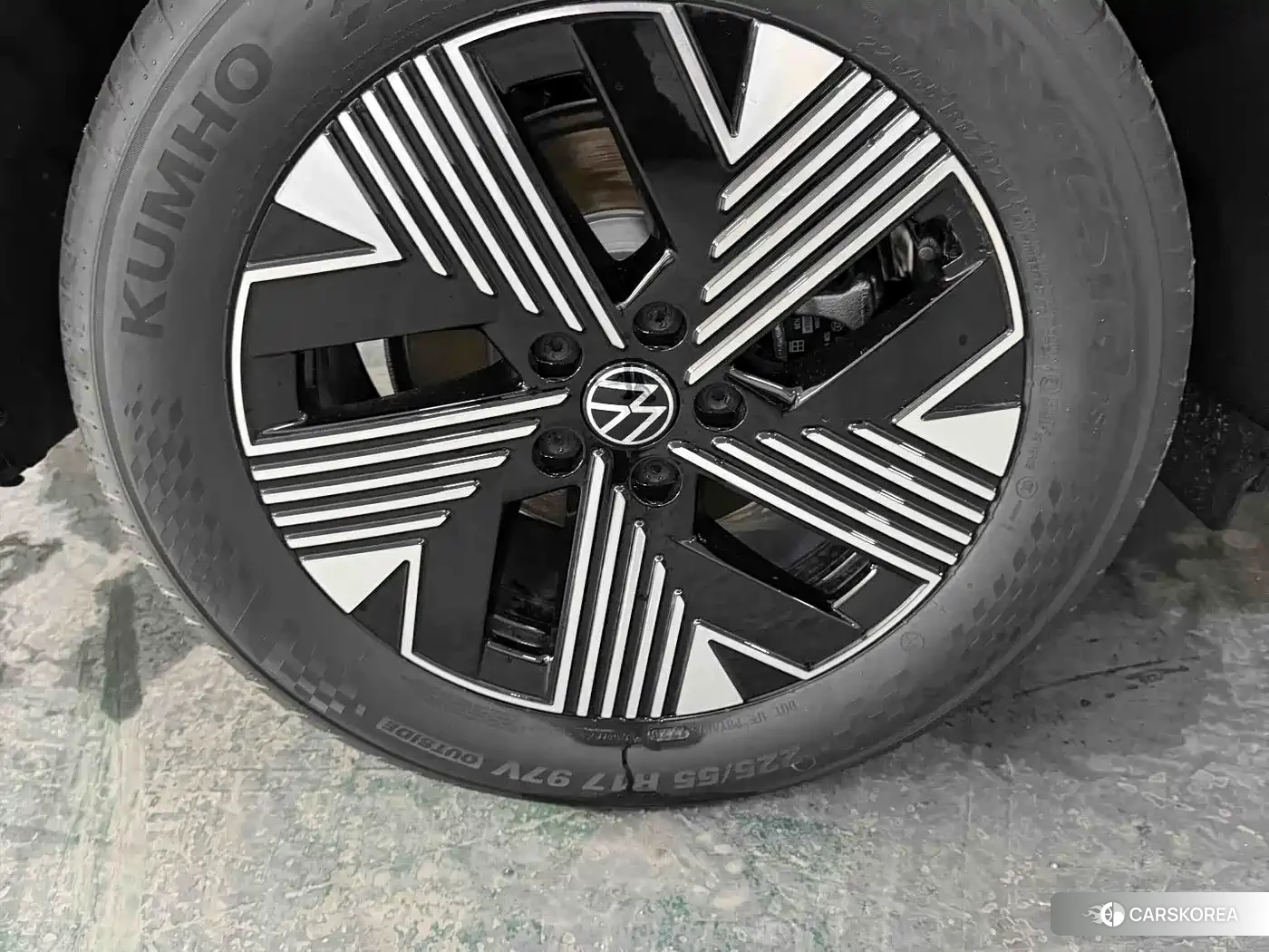 Volkswagen Magotan id 4583860 из Китая 9