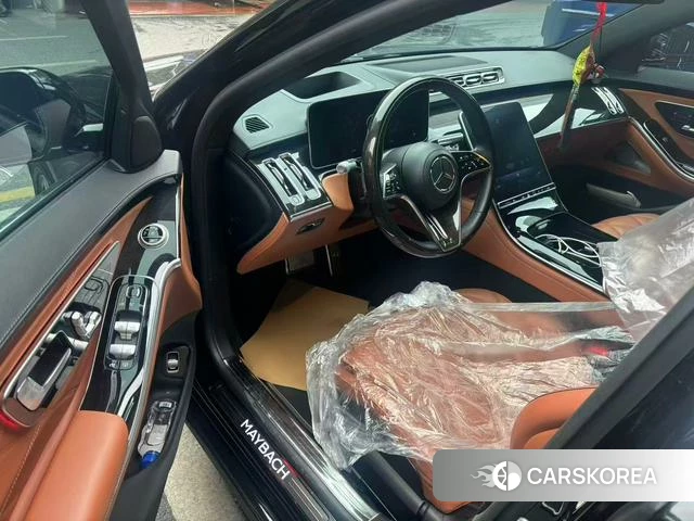 Mercedes-Benz Maybach S-class id 4328732 из Китая 8