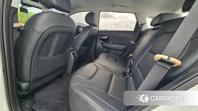 Kia Niro EV id 3117913 из Кореи 10