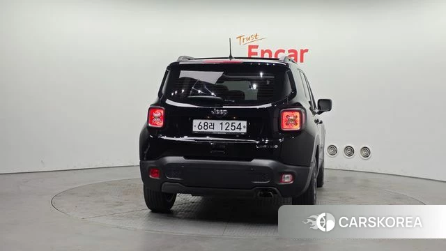 Jeep Renegade id 3834479 из Кореи 14