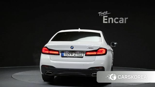 BMW 5 Series (G30) id 4422993 из Кореи 27