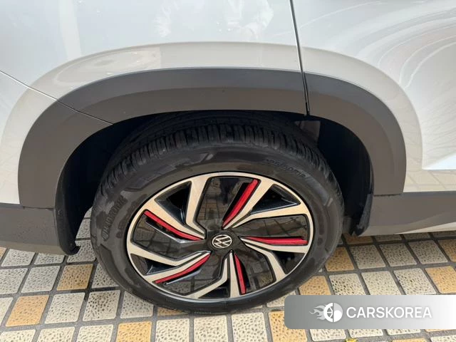 Volkswagen Tuyue 2024 Белый из Китая, фото 5
