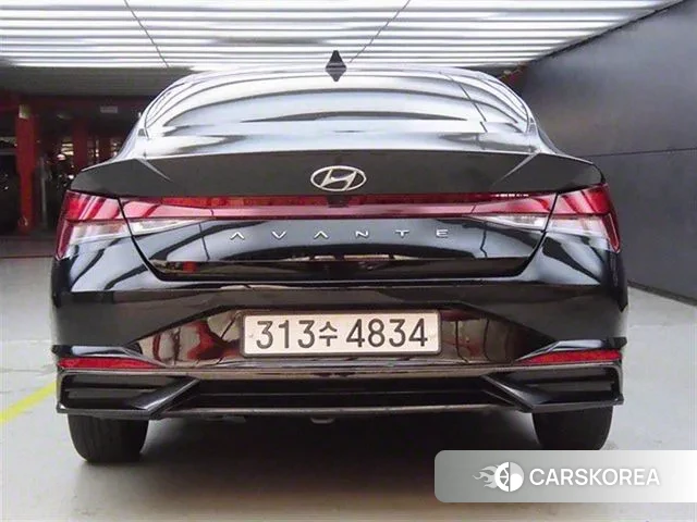 Hyundai Avante (CN7) id 3318613 из Кореи 13