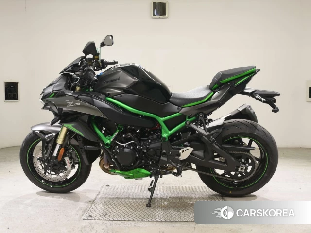 Kawasaki Z H2 2025 из Японии, фото 2