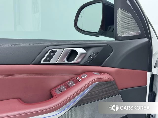 BMW X5 id 4380441 из Китая 22