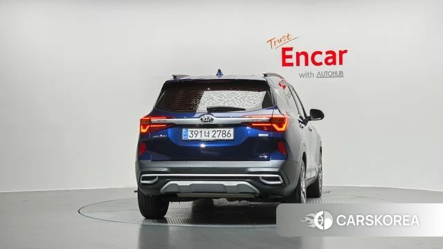 Kia Seltos id 4764655 из Кореи 24