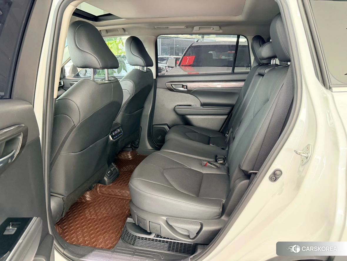 Toyota Highlander id 4479347 из Китая 16