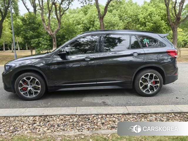 BMW X1 id 4336021 из Китая 10