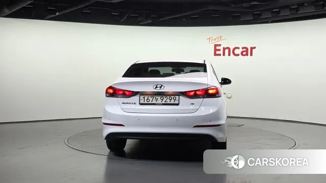 Hyundai Avante AD id 3439935 из Кореи 14