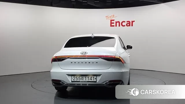 Hyundai The New Grandeur IG id 3489175 из Кореи 14