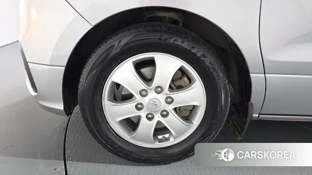 Hyundai The New Grand Starex id 3336484 из Кореи 14