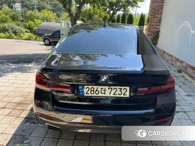 BMW 5 Series (G30) id 3021361 из Кореи 14