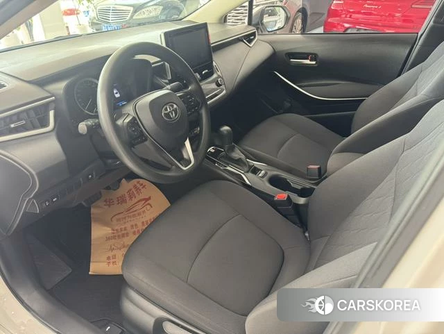 Toyota Corolla 2023 Белый из Китая, фото 4
