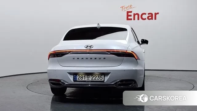 Hyundai The New Grandeur IG id 3473989 из Кореи 14
